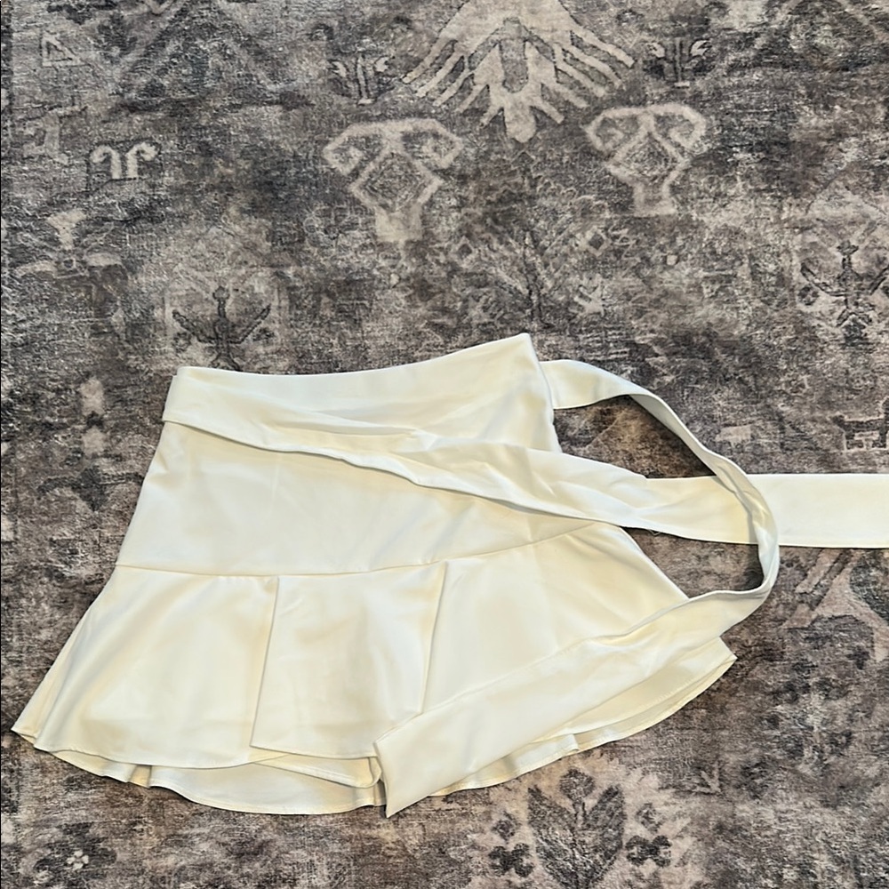 Elegant Cream Mini Skort with Sash